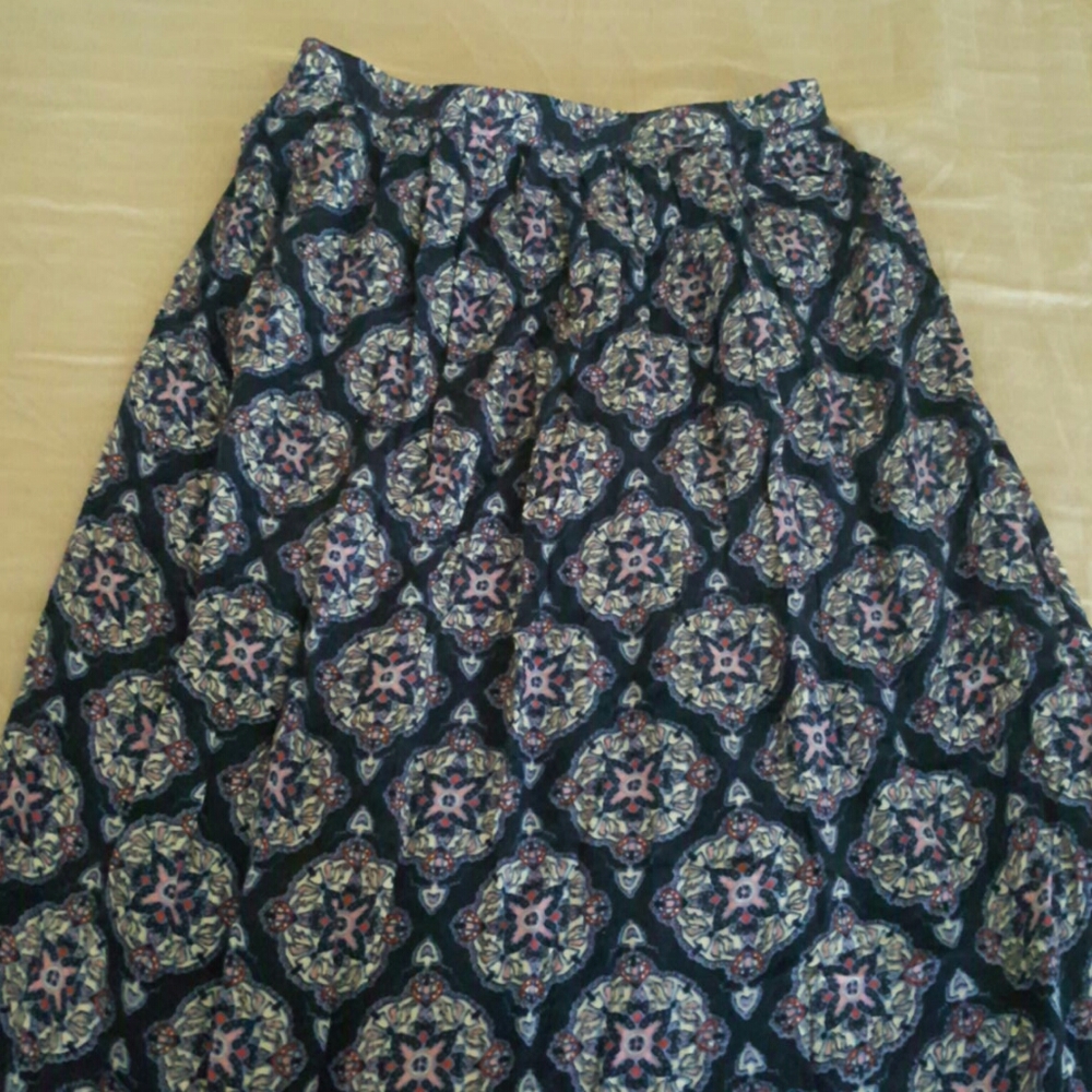 Hollister skirt, size L